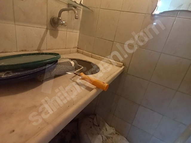 Bağcılar Merkez Mah. Satılık İşyeri 190 m2 Hisseli Tapu(32m2 - Görsel 8