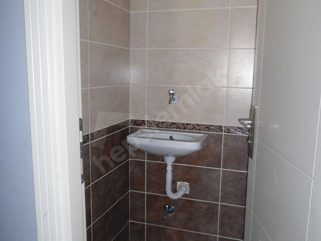 BÜLENT ECEVİT BULVARINA CEPHELİ BİNADA KİRALIK 3+1 DAİRE - Görsel 21