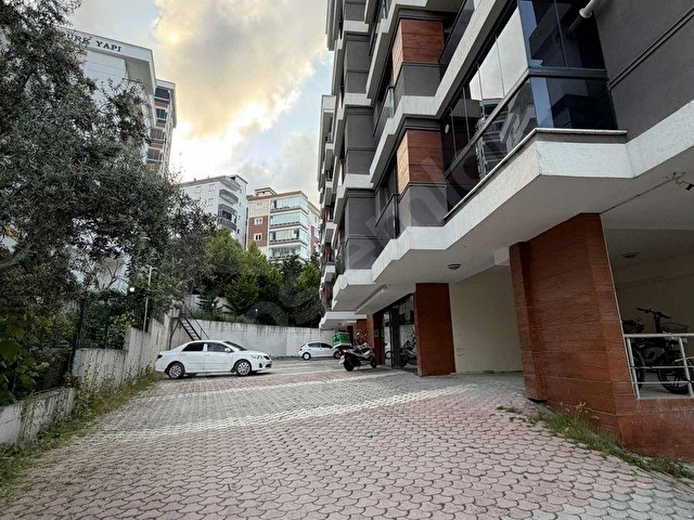 TRAMVAY YOLUNA CEPHE SAHİLE YÜRÜME MESAFESİNDE KİRALIK 2+1 DAİRE - Görsel 18