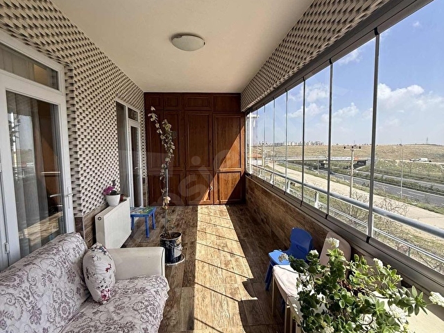 KARATAŞ MERKEZİ LOKASYON DA RÜYA SİTESİN DE SATILIK DAİRE - Görsel 25