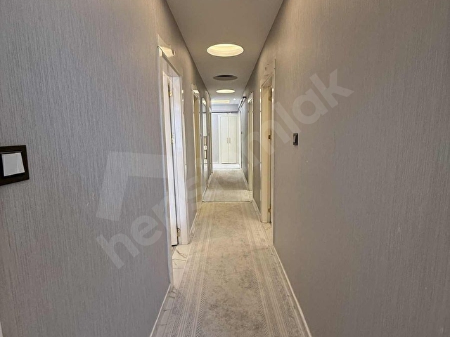 KARATAŞ MERKEZİ LOKASYON DA RÜYA SİTESİN DE SATILIK DAİRE - Görsel 23