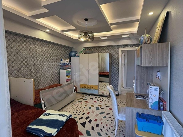 KARATAŞ MERKEZİ LOKASYON DA RÜYA SİTESİN DE SATILIK DAİRE - Görsel 16