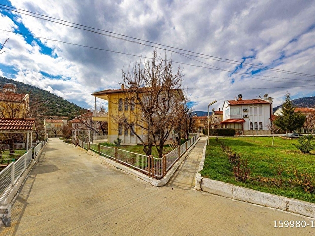 ANTALYA KORKUTELİ’NDE DOĞAYLA İÇ İÇE SATILIK MÜSTAKİL VİLLA - Görsel 16