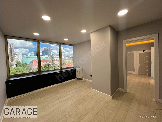 ŞİŞLİ MERKEZDE PLAZADA HAZIR BÖLMELİ KULLANIMA HAZIR OFİS - Görsel 13