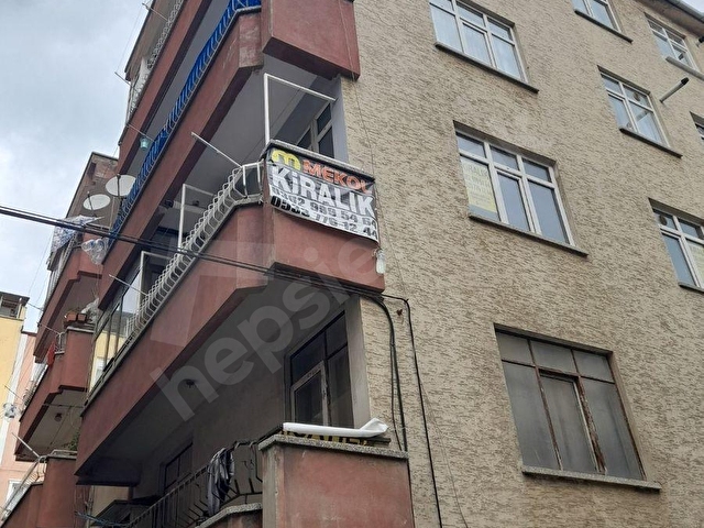 İLKADIM BAHÇELİEVLER MH.KİRALIK 2+1 TEMİZ DAİRE