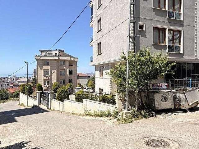 Kartal Hürriyette Metro Yakını Satılık 4+1 Dublex Daire - Görsel 3