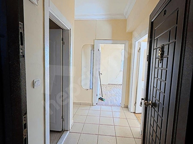 Kızıltoprak Mahallesinde 2+1 Kullanışlı Daire - Görsel 3