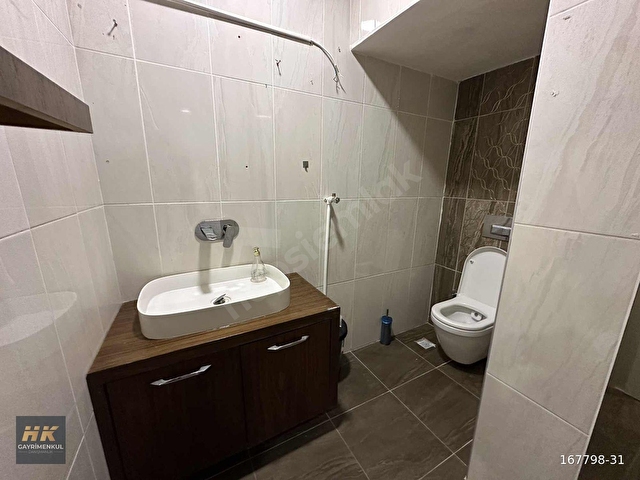 Uluç Mahallesinde Bir Çok İşe Uygun 155m2 Kiralık Dükkan - Görsel 19