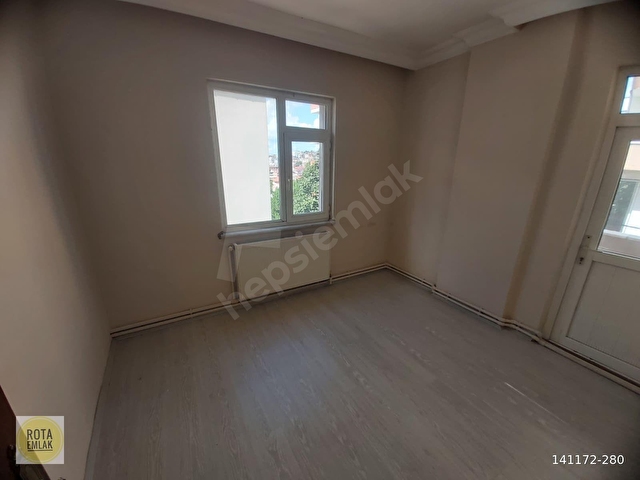 ROTA EMLAKTAN ALAPLI MERKEZDE TEMİZ KİRALIK DAİRE - Görsel 8
