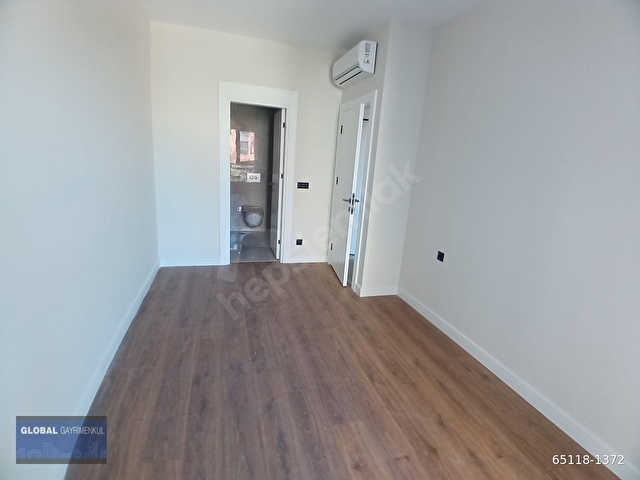 GLOBALDEN, FARS PANDROSTA E.BANYOLU, LÜKS 2+1 DAİRE - Görsel 17