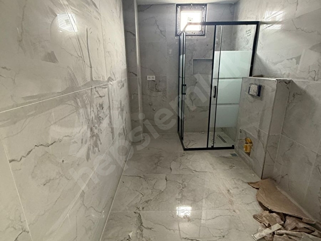 SULTANBEYLİ MERKEZİN EN GÜZEL KONUMUNDA 2+1 SATILIK DAİRE - Görsel 13