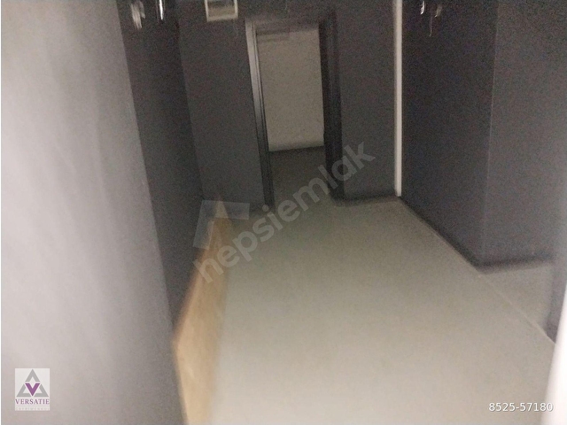 LEVENTTE 650m KULLANIMLI OZEL OTOPARKLI PRESTİJLİ VİLLA - Görsel 14