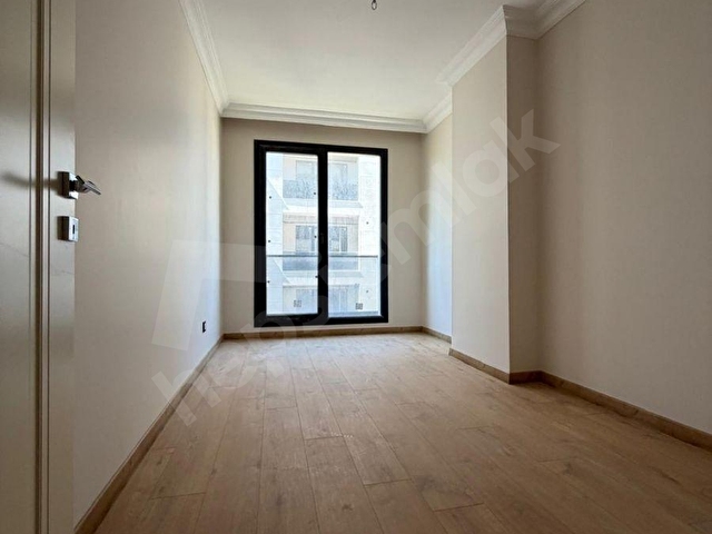 Silivri Yenimahalle de Havuzlu Site İçi 2+1 Satılık Daire - Görsel 14