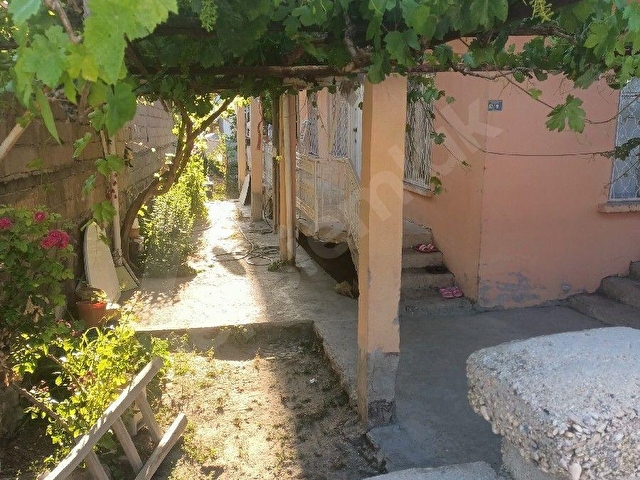 Mimar Sinan mahallesi 3+1 342 M2 arsa içerisinde satılık müstakil ev - Görsel 4
