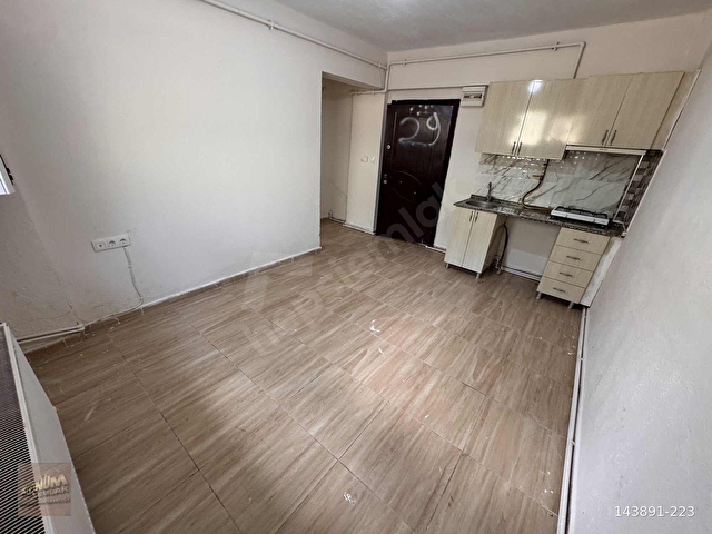 YENİKÖY DE KİRALIK 1+1 EŞYASIZ BODRUM KAT DAİRE - Görsel 7