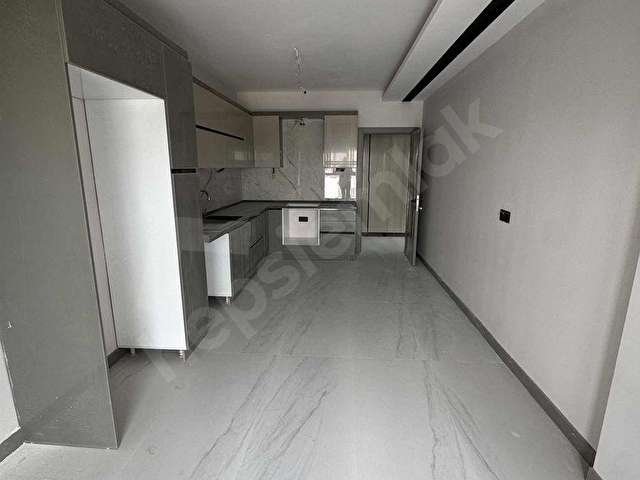 ESAR DAN AŞAĞI SÖĞÜTÖNÜ MAH. 180m2 3+1 SİTE İÇİ SATILIK DAİRE - Görsel 7