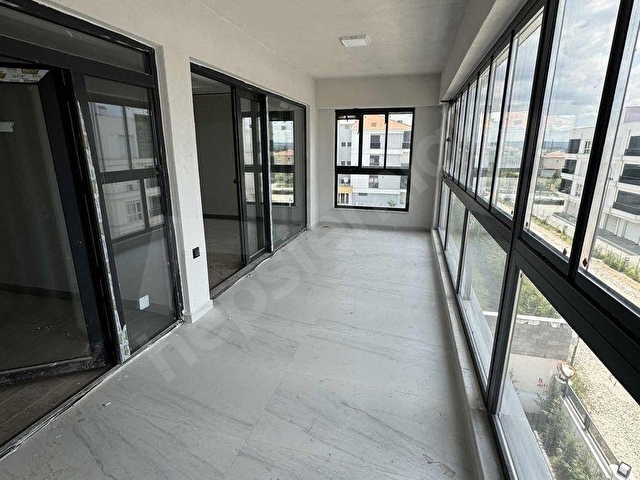 ESAR DAN AŞAĞI SÖĞÜTÖNÜ MAH. 180m2 3+1 SİTE İÇİ SATILIK DAİRE - Görsel 10