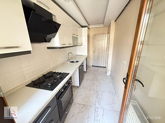 BARIŞTAN SEFAKÖY MERKEZDE SATILIK ARA KAT LÜKS DAİRE - Görsel 2