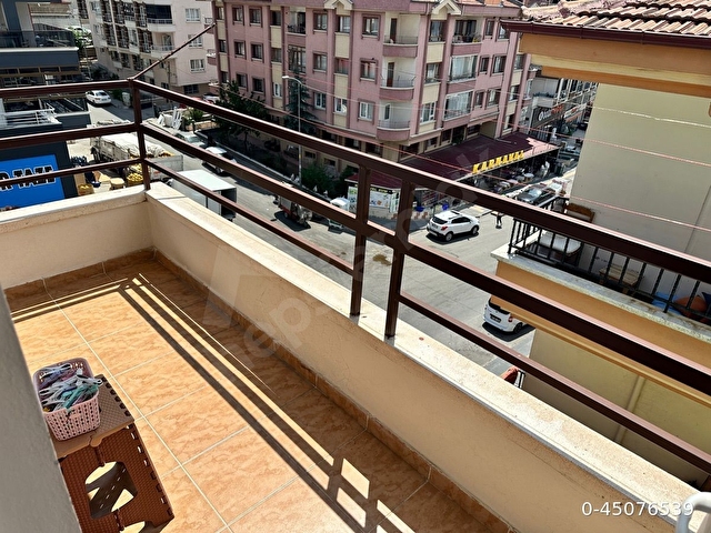 Sahibinden temiz bakımlı bağımsız  kilerli ön cephe - Görsel 26