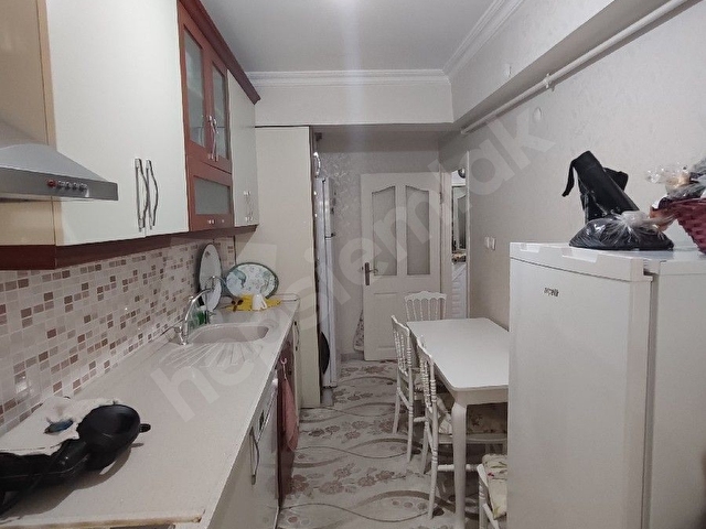 Sahile ve Marmaray’a 10 Dakika! Asansörlü, Huzurlu Konumda Geniş 3+1 - Görsel 9