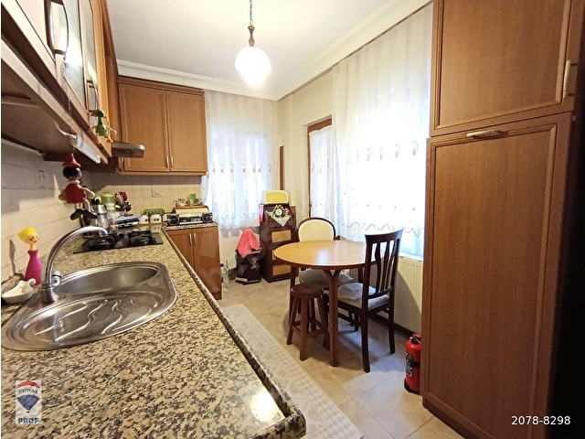 RE/MAX PROF METİN AVCIDAN KARAMÜRSELDE 4+1 SATILIK TRİPLEX VİLLA - Görsel 11