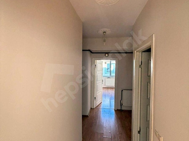 ECZACILIK KAPISINA YAKIN SATILIK 1+1 DAİRE ÇİFTCEPHE AYRI MUTFAK - Görsel 20