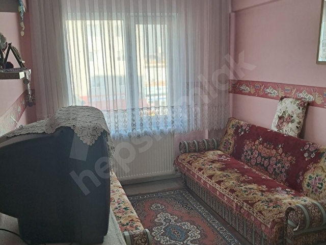 BANDIRMA AVM YAKINI IŞIKLARDA ANA CADDEDE SATILIK DAİRE - Görsel 2