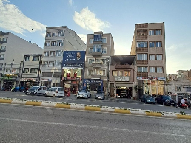 BANDIRMA AVM YAKINI IŞIKLARDA ANA CADDEDE SATILIK DAİRE - Görsel 15