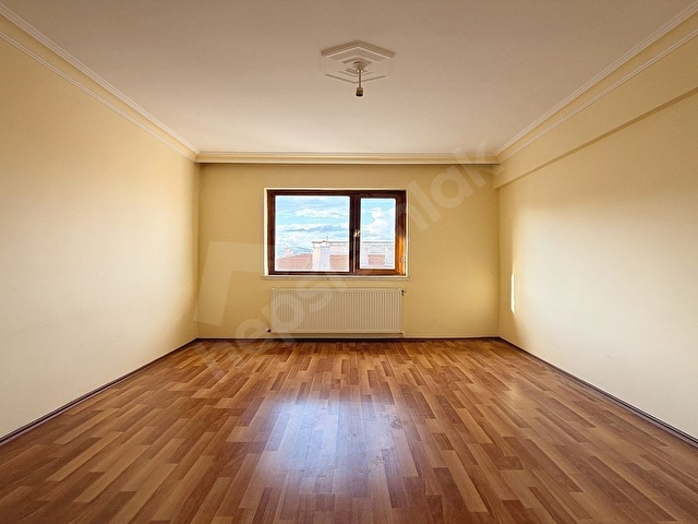 VİZYONDAN KREDİYE UYGUN OKUL YANI CADDE YAKINI KİLERLİ 3+1 DAİRE - Görsel 14