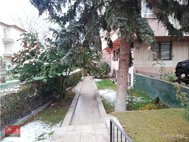 GOP  KULELİ  SOKAK  EŞYALI  KİRALIK  2+1  DAİRE - Görsel 18
