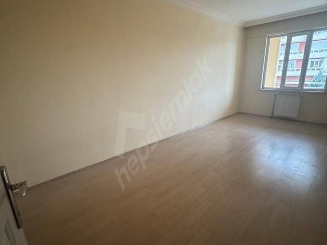 ESKİ GARAJ-KARATAY BELEDİYESİ KARŞISI SATILIK 3+1 ARAKAT GENİŞ DAİRE - Görsel 4