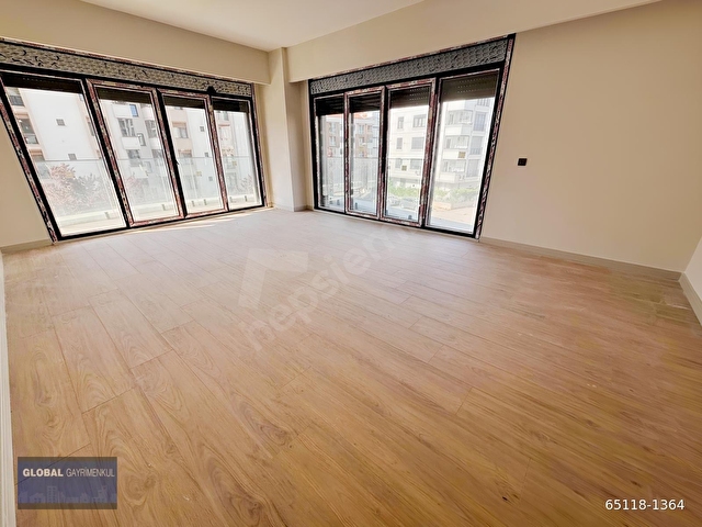 GLOBALDEN,360 TUZLA MARİNDE,ARA KAT , 4+1+ÇAMAŞIR ODALI, SIFIR - Görsel 2