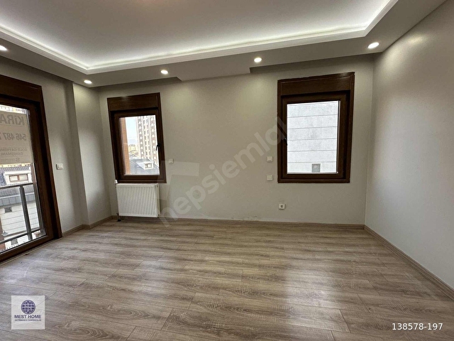 SATILIK 7+2 LÜX VİLLA 330m2 BEYLİKDÜZÜ BARIŞ MAHALLESİ - Görsel 6