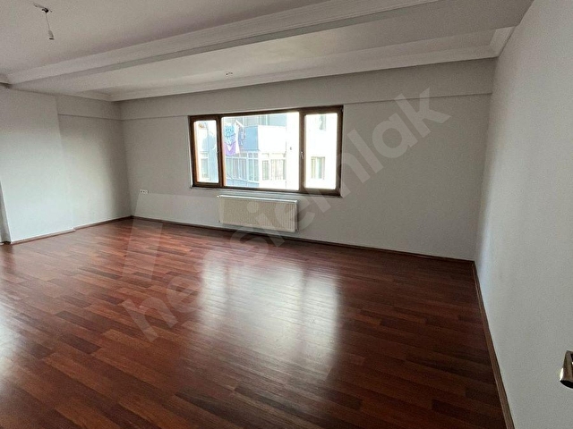 CEVAT PAŞA MAHALLESİ SALI PAZARIN DA GENİŞ SATILIK 3+1 DAİRE - Görsel 6