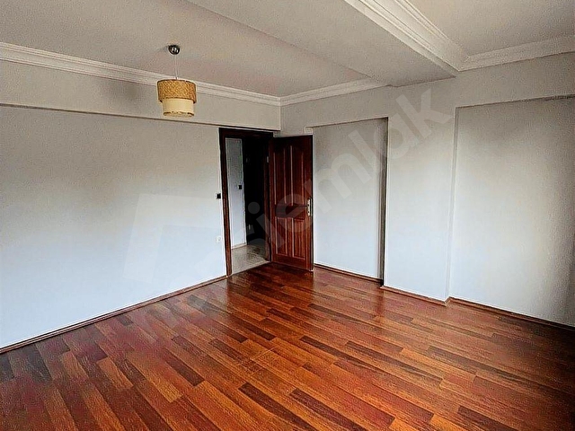 CEVAT PAŞA MAHALLESİ SALI PAZARIN DA GENİŞ SATILIK 3+1 DAİRE - Görsel 7
