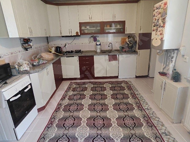 ZAFER MAH.DE 3+1/145M² YÜKSEK GİRİŞLİ DAİRE - Görsel 3