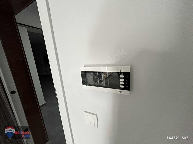 Yenimahallede Sıfır Binada Kiralık Lüks Daire - Görsel 3
