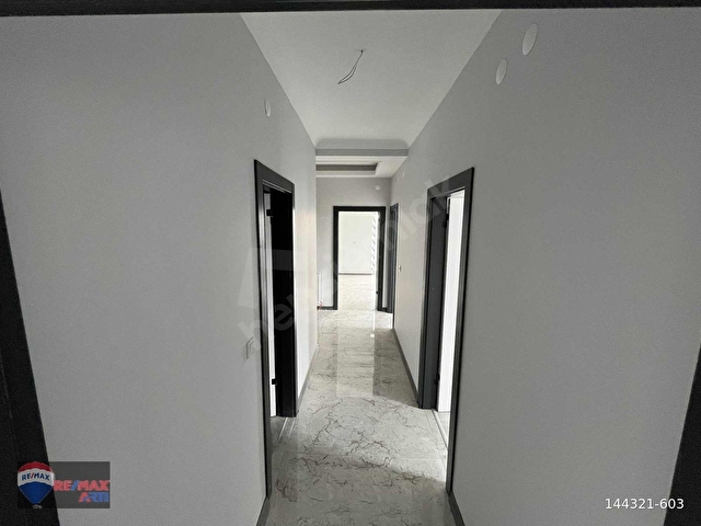 Yenimahallede Sıfır Binada Kiralık Lüks Daire - Görsel 17