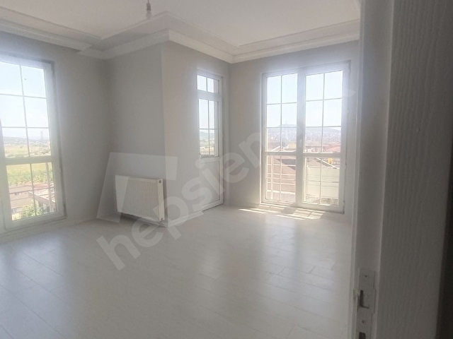 ANA CADDE ÜZERİ 100 M2 KREDİ SINIRI YOK 2+1