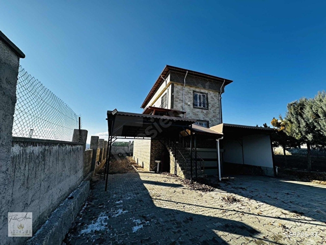 YAZIBAĞINDA SATILIK FULL EŞYALI VİLLA