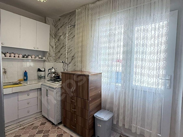 ACİL!! Küçükçekmece Gültepe Mah 1+1 70 m2 Satılık 2.Kat - Görsel 4
