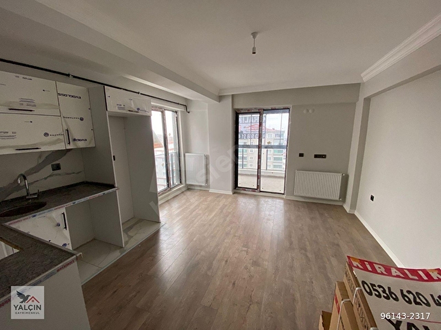 ATAKUM YENİMAHALLE DE LÜKS EŞYASIZ 1+1 DAİRE - Görsel 2