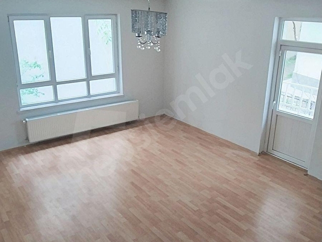 BADEMLİK YOLU KİRALIK KATTA GENİŞ 3+1 DAİRE
