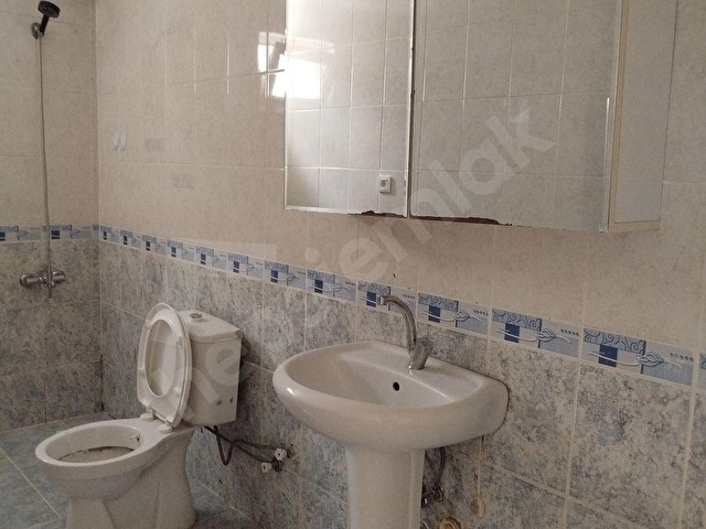 BADEMLİK YOLU KİRALIK KATTA GENİŞ 3+1 DAİRE - Görsel 13