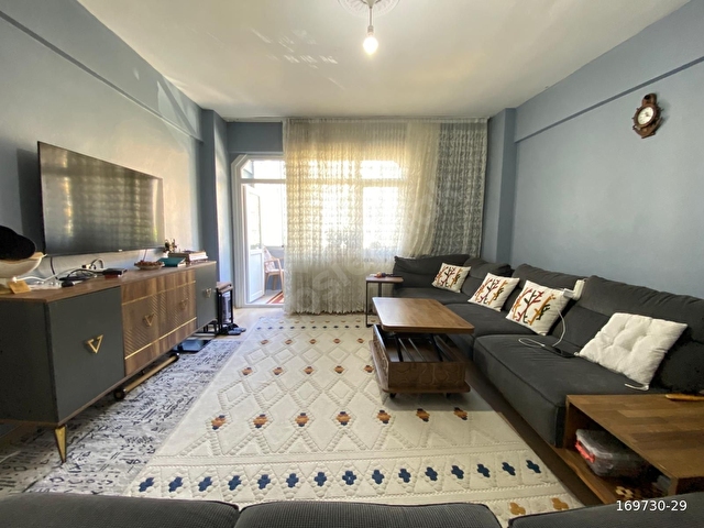 TAŞTANDAN NİNEHATUN MAHALLESİNDE ÖNÜ FULL AÇIK SATILK 3+1 DAİRE - Görsel 5