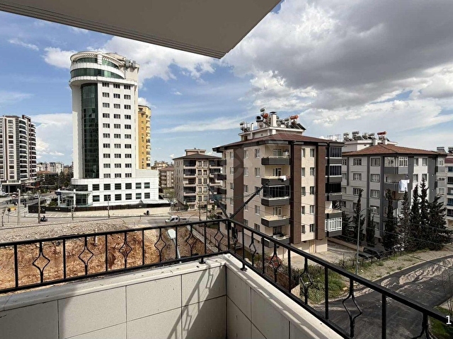 KORKMAZLAR GYODAN BATIKENTTE ULTRA GENİŞ 4+1 DAİRE - Görsel 25