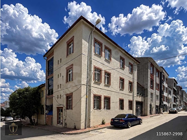[ İMPARATOR ] DİLEK CADDE YAKINI BAKIMLI GENİŞ 3+1 DAİRE