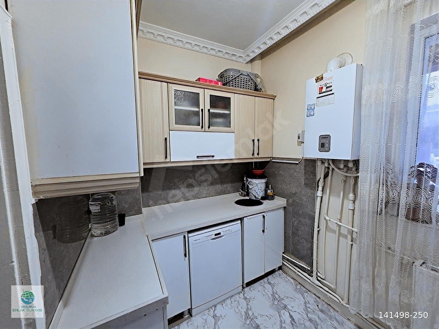 EMLAK DÜNYASI GYMDEN ACİL SATILIK 3+1 DAİRE FIRSAT - Görsel 8