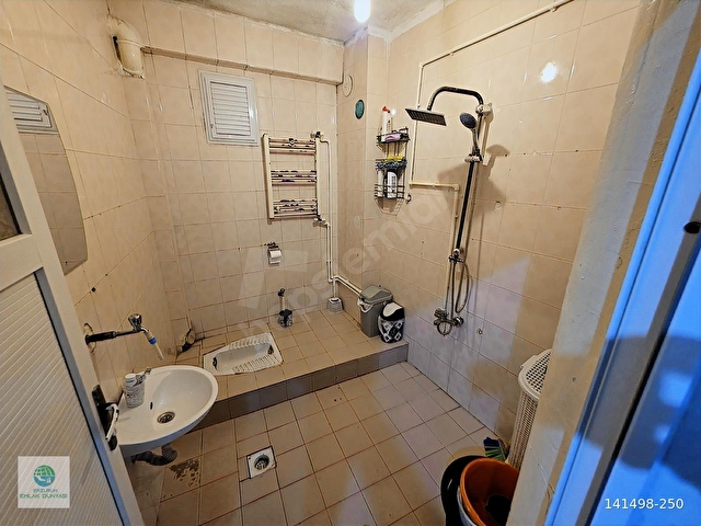 EMLAK DÜNYASI GYMDEN ACİL SATILIK 3+1 DAİRE FIRSAT - Görsel 13