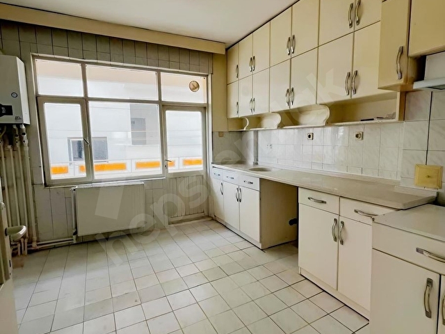 CANCANDAN KOŞU YOLU CEPHELİ 3+1 SATILIK DAİRE - Görsel 28